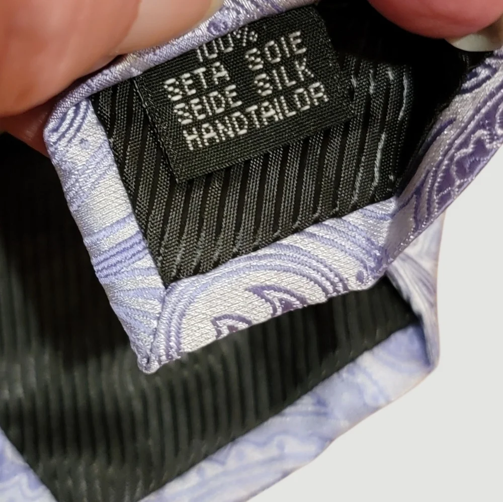 NWT Barry Wang Hand Made 100% Silk Men’s Neck Tie Lavender Paisley Purple T57